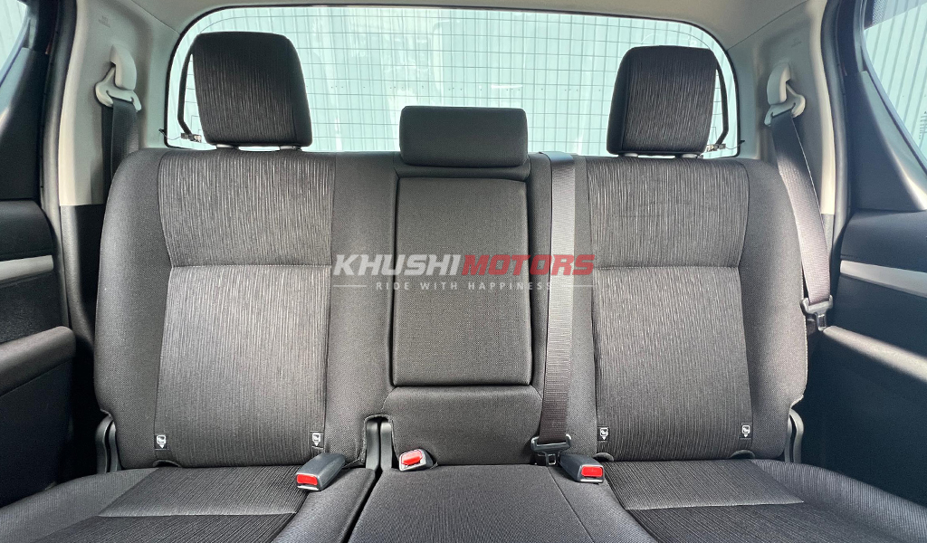 2019 Toyota Hilux image-18