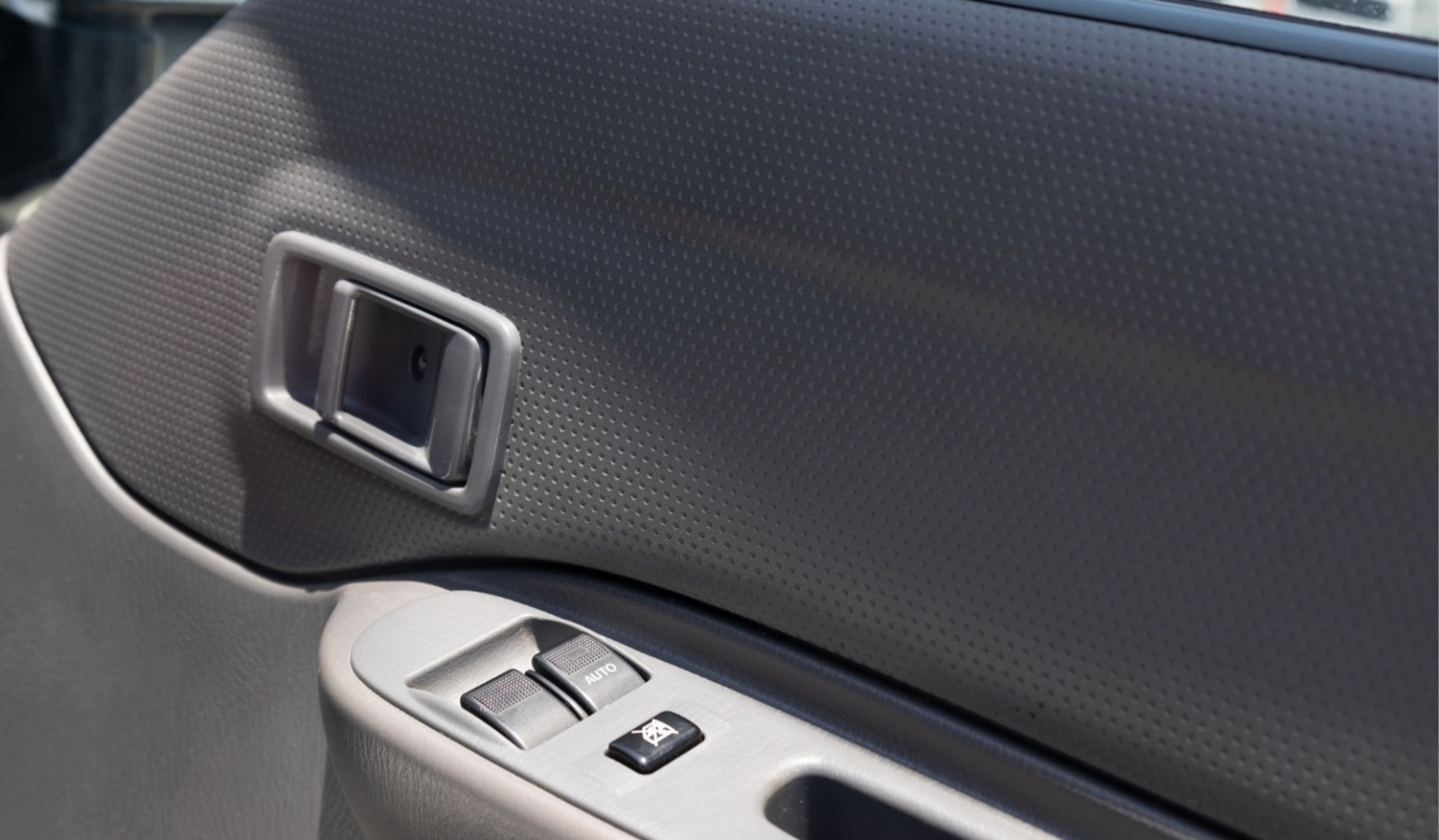 2018 Mazda Bongo DX image-13
