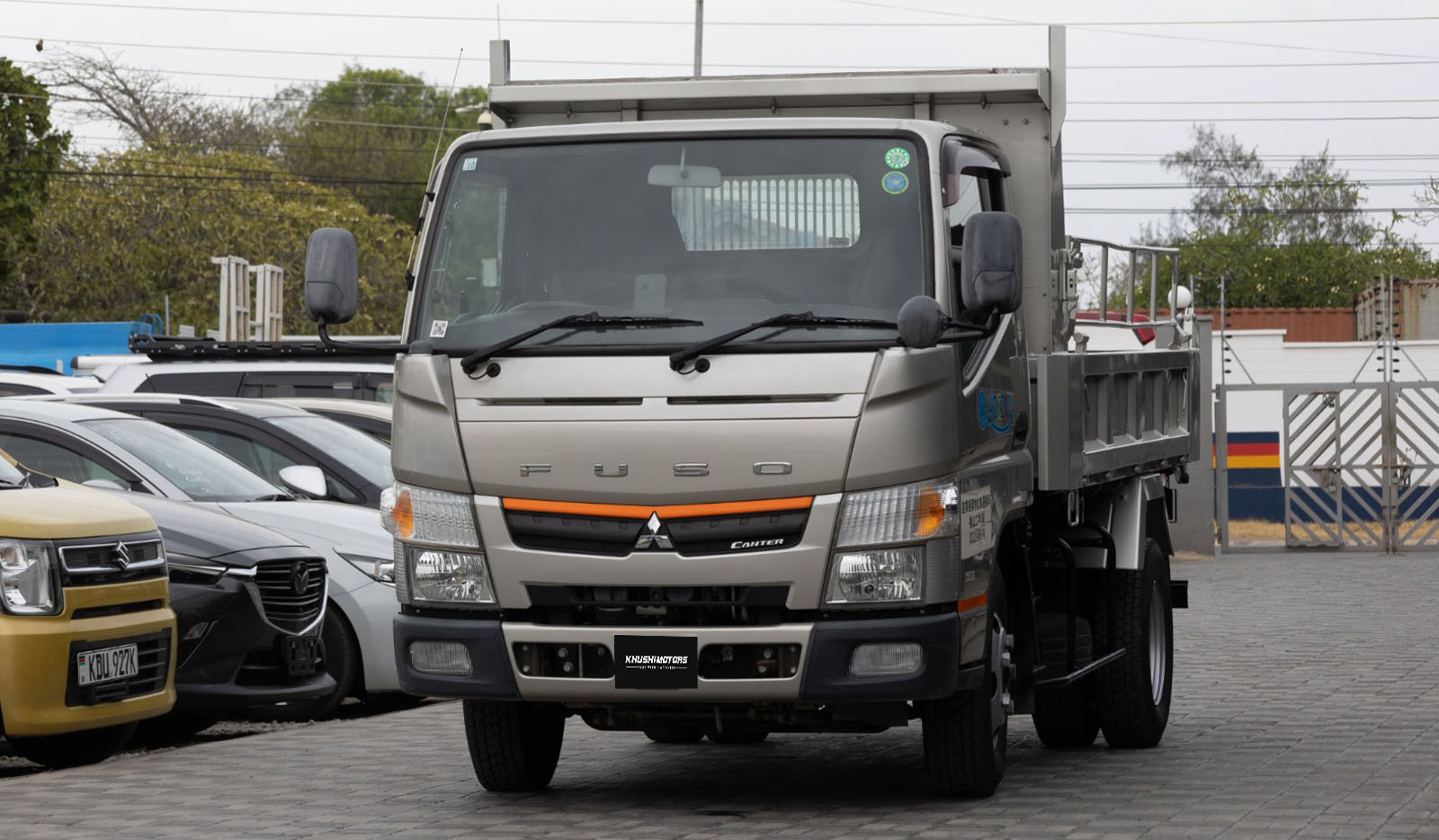 2018 Mitsubishi Fuso Canter 3 Ton image-3