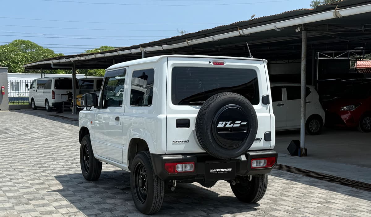 2019 Suzuki Jimny XG image-4