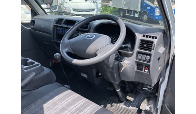 2018 Mazda Bongo 1.1 Ton image-4