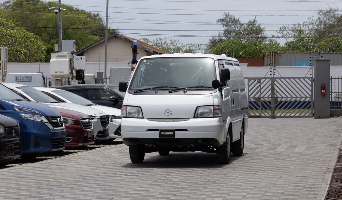 2018 Mazda Bongo 1.1 Ton image-13
