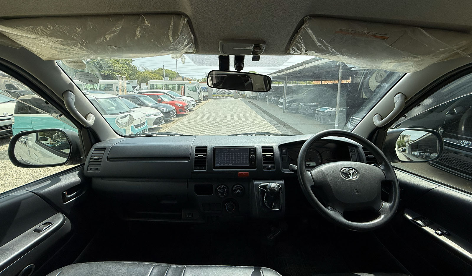 2018 Toyota Hiace Long DX GL Package image-7