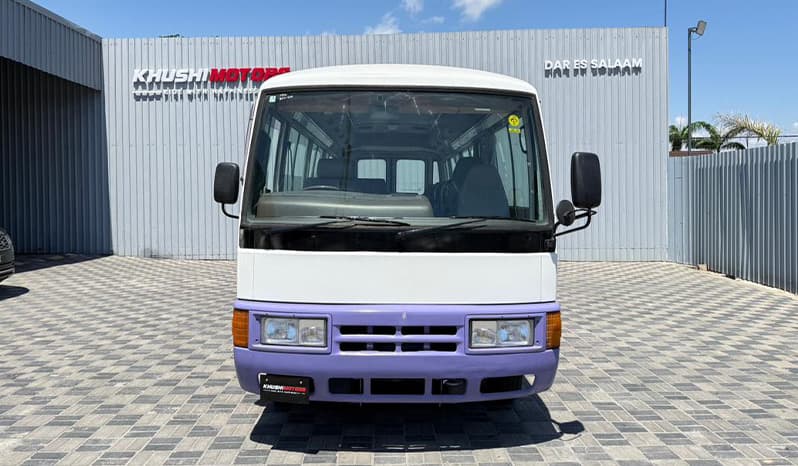 1996 Nissan Civilian image-8