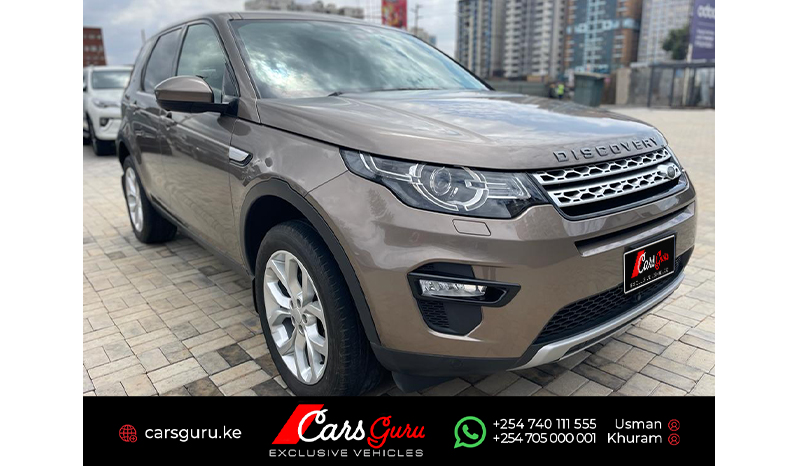 2016 Land Rover Discovery Sport HSE image-4