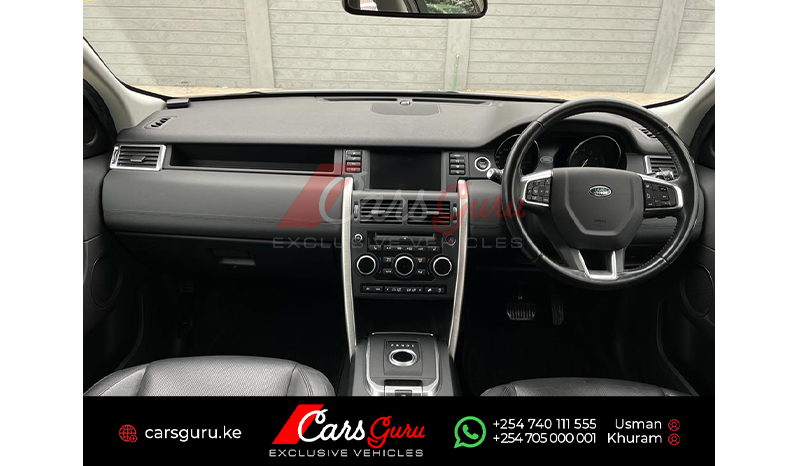 2016 Land Rover Discovery Sport HSE image-6