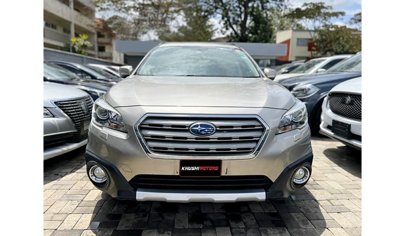 2016 Subaru Outback Limited image-1