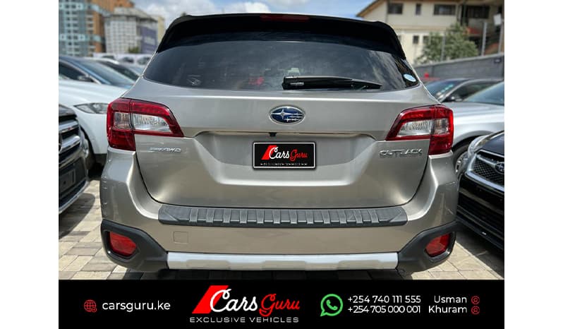 2016 Subaru Outback Limited image-3
