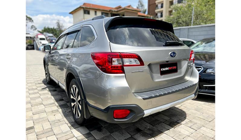 2016 Subaru Outback Limited image-15