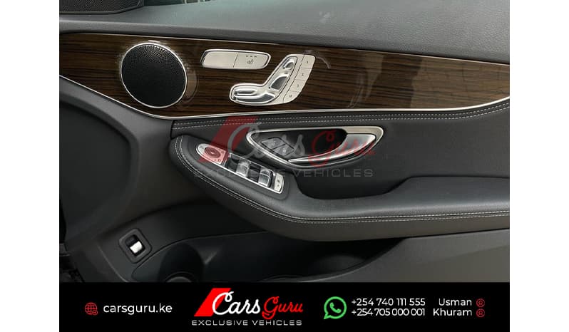 2015 Mercedes-Benz C-Class AMG-Leather Permium C200 image-9