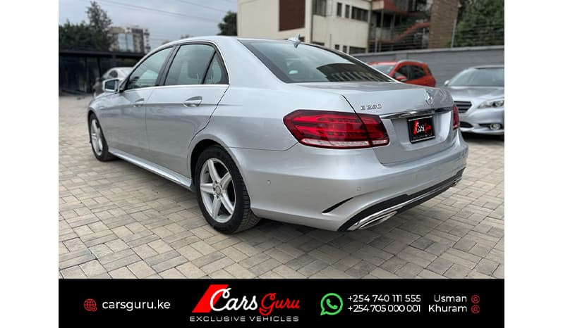 2015 Mercedes-Benz E-Class Avantgarde E250 image-4