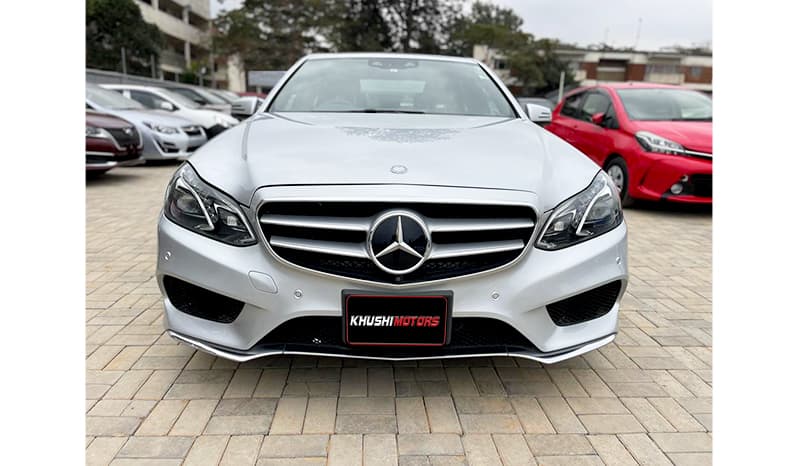 2015 Mercedes-Benz E-Class Avantgarde E250 image-11