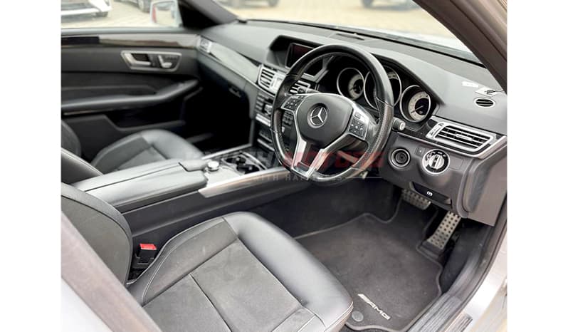 2015 Mercedes-Benz E-Class Avantgarde E250 image-15