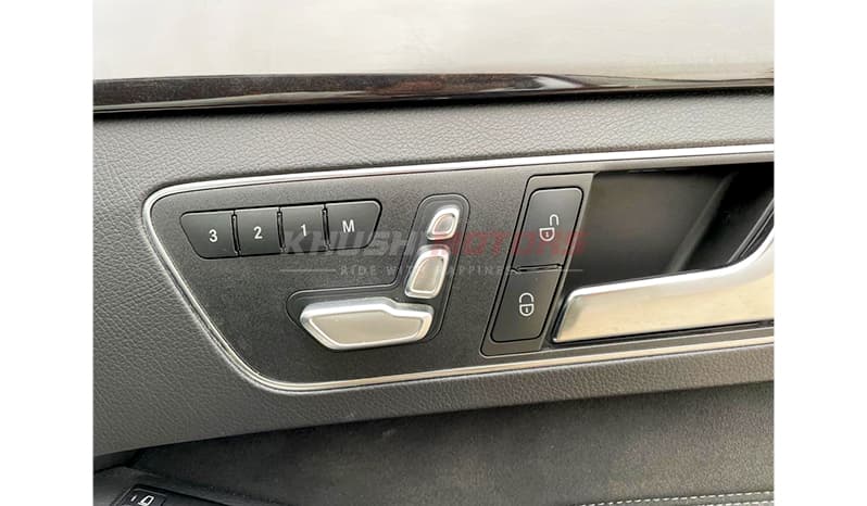 2015 Mercedes-Benz E-Class Avantgarde E250 image-18