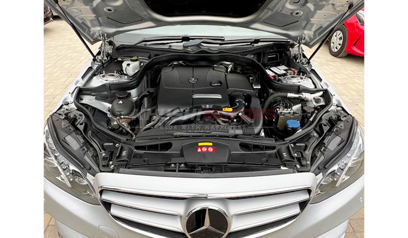 2015 Mercedes-Benz E-Class Avantgarde E250 image-20