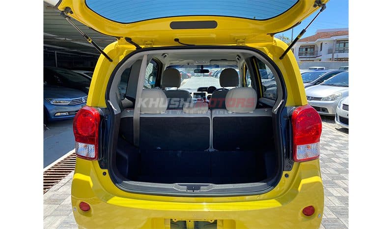 2016 Toyota Porte image-9