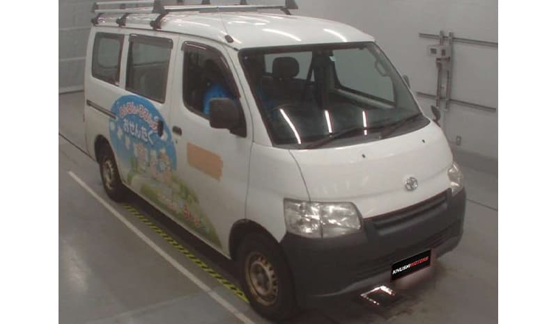 2017 Toyota Townace image-2