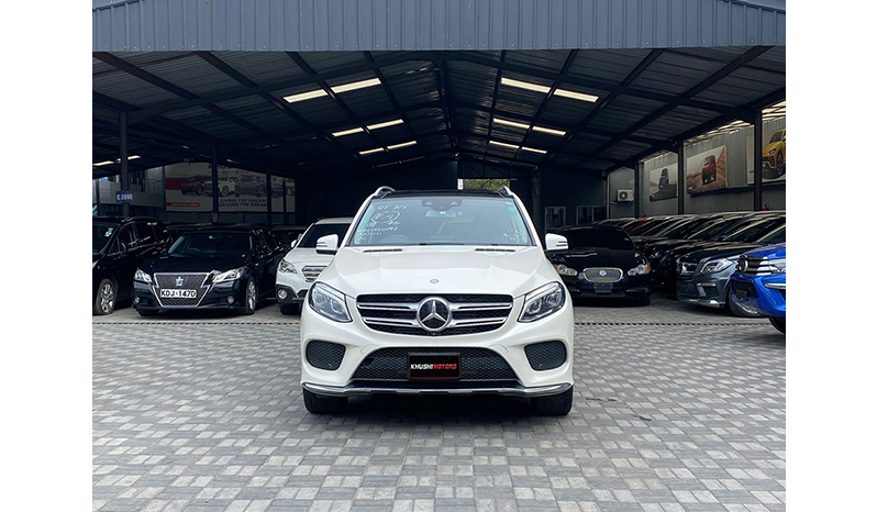 2017 Mercedes-Benz Gle350 image-1