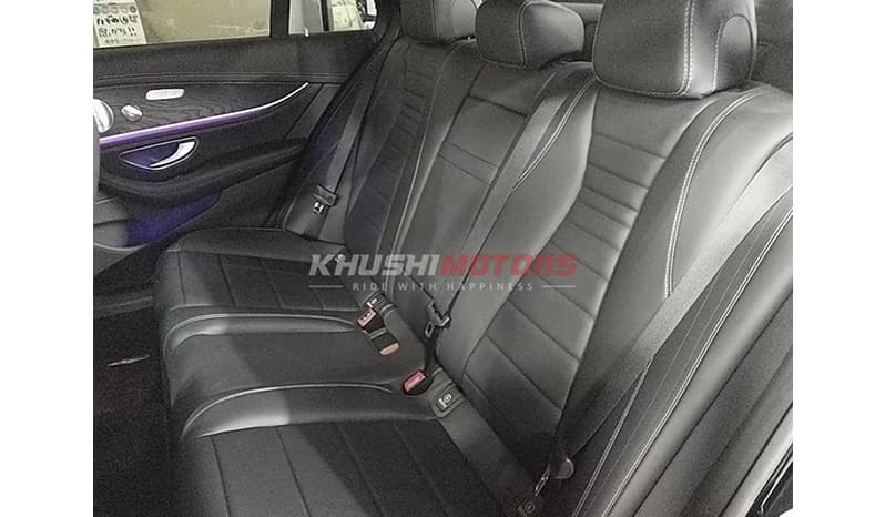 2017 Mercedes-Benz E250 image-3