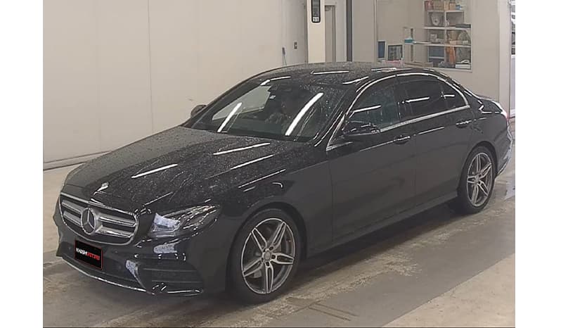 2017 Mercedes-Benz E250 image-3