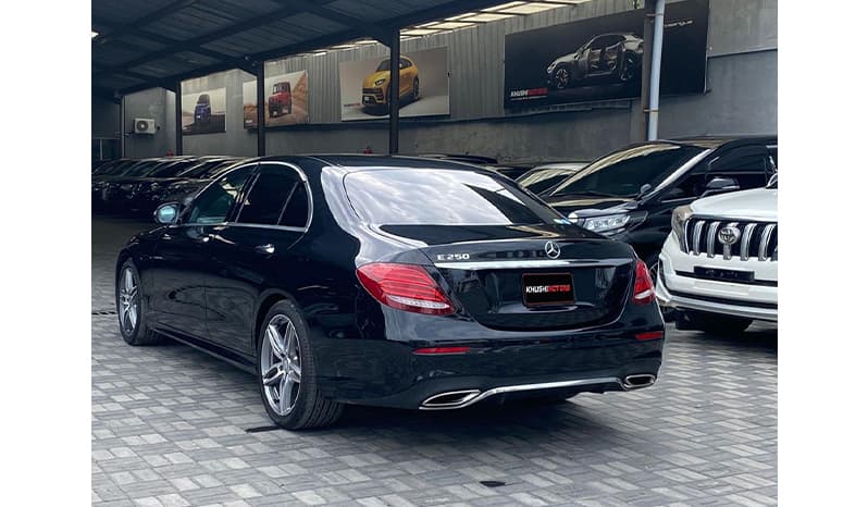 2017 Mercedes-Benz E250 image-10
