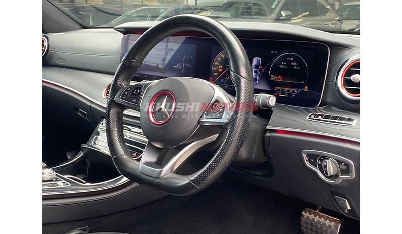 2017 Mercedes-Benz E250 image-16