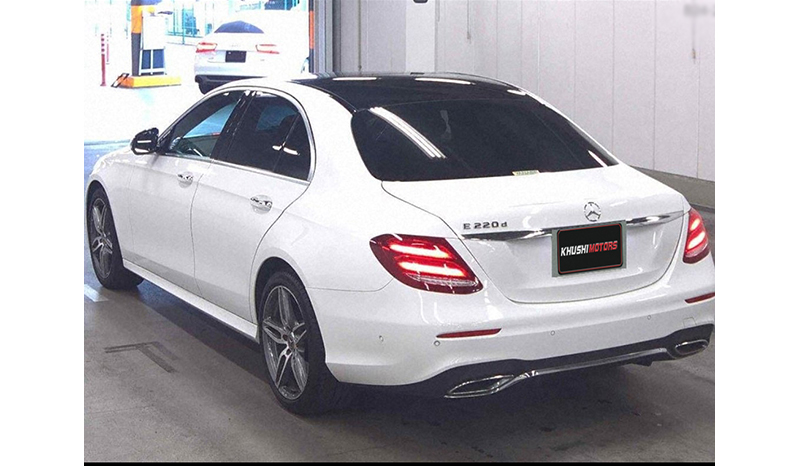 2017 Mercedes-Benz E220d image-6