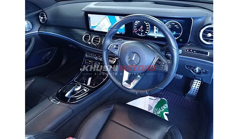 2017 Mercedes-Benz E220d image-7