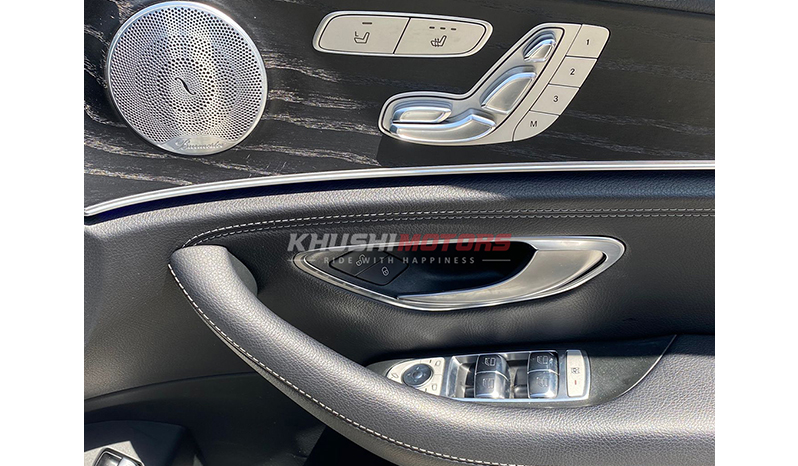 2017 Mercedes-Benz E220d image-8
