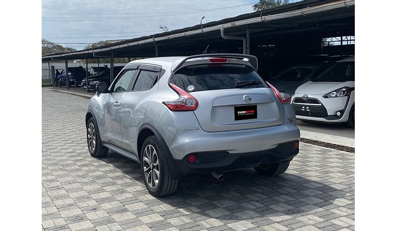 2017 Nissan Juke image-13