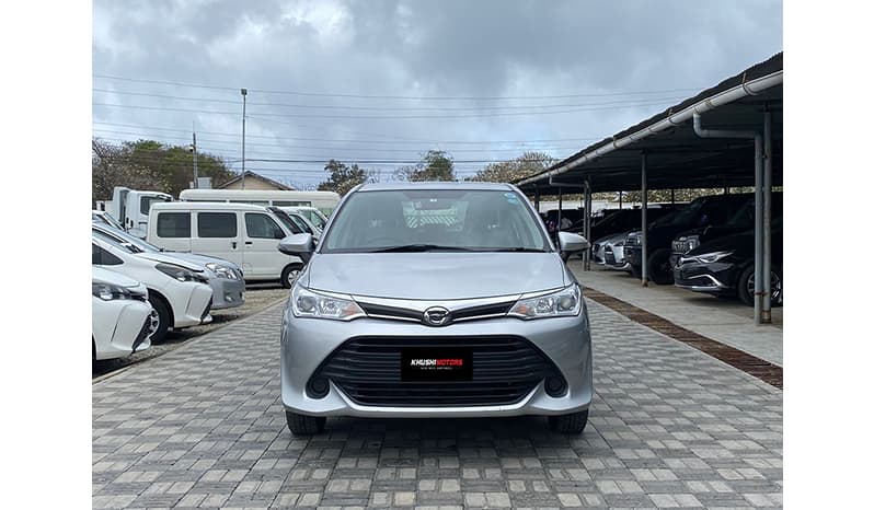 2017 Toyota Axio image-1