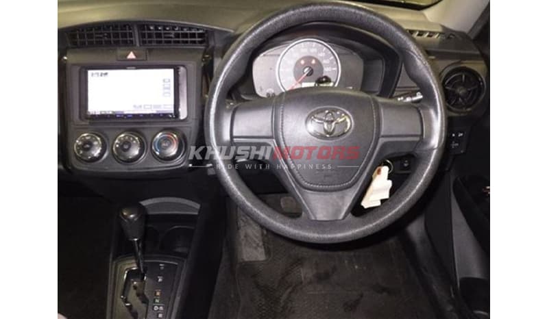 2017 Toyota Axio image-7