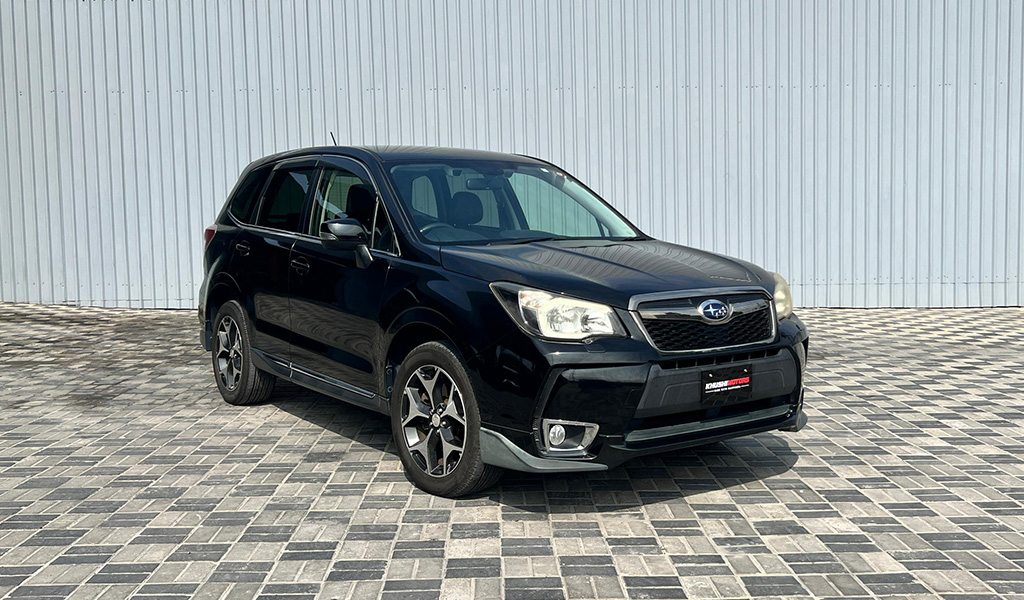 2014 Subaru Forester Xt image-1