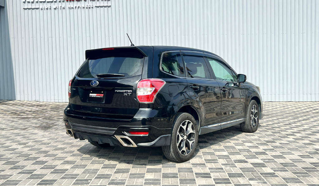 2014 Subaru Forester Xt image-12