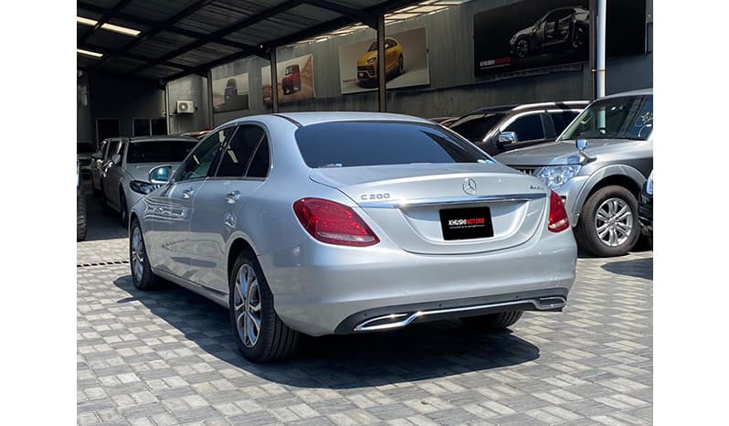 2017 Mercedes-Benz C200 image-12