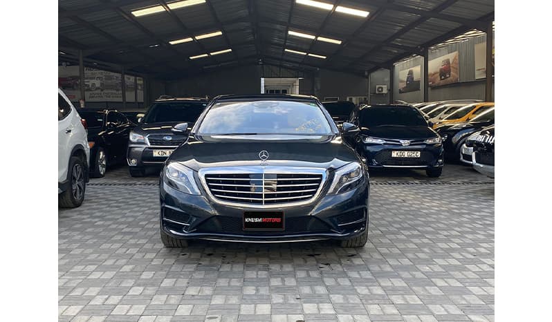 2017 Mercedes-Benz S300h image-1