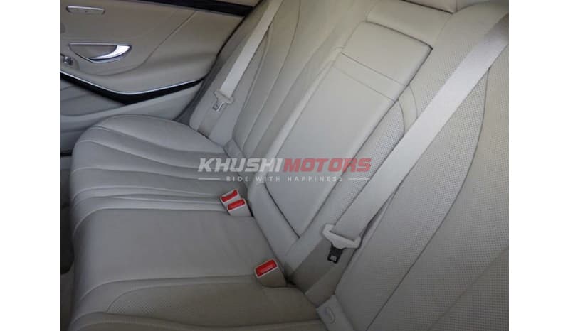 2017 Mercedes-Benz S300h image-7