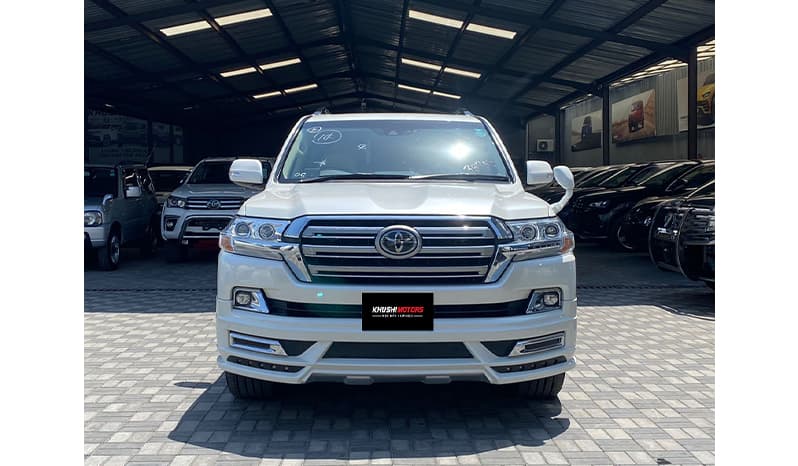 2017 Toyota Land Cruiser Zx V8 image-1