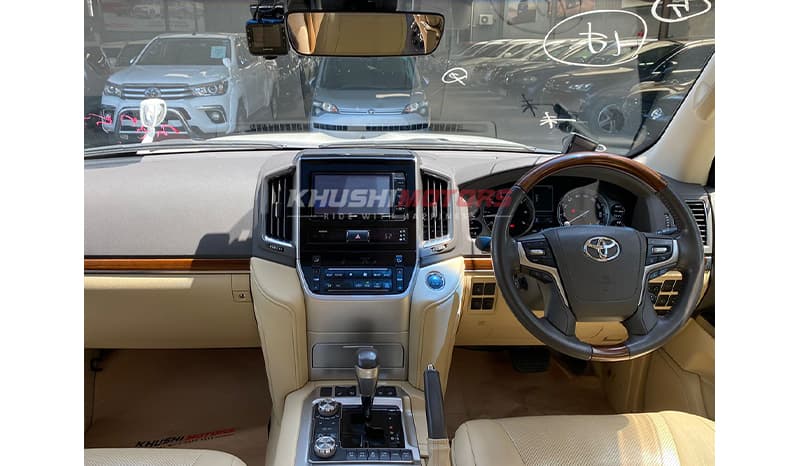 2017 Toyota Land Cruiser Zx V8 image-12