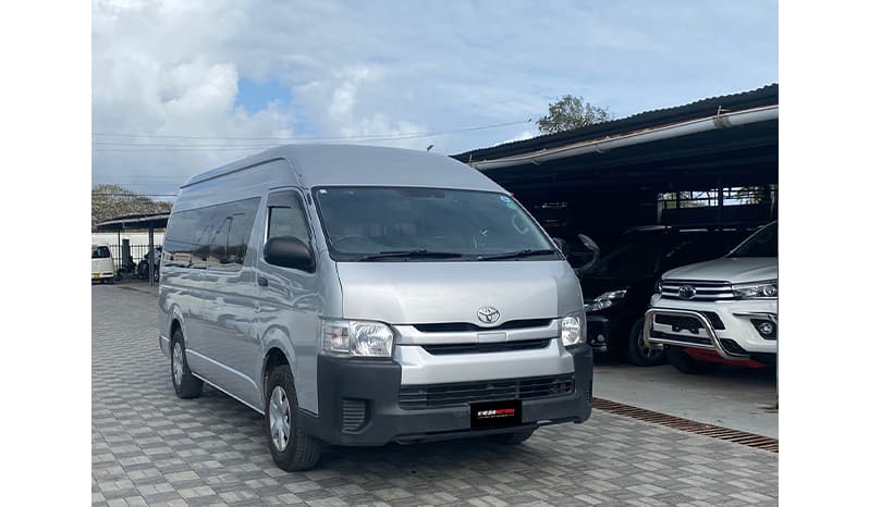 2018 Toyota Hiace image-7