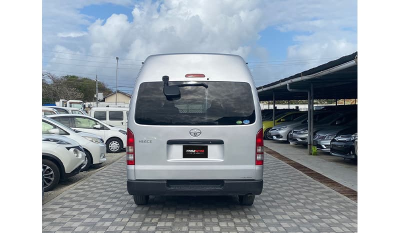 2018 Toyota Hiace image-8