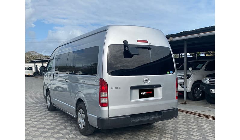 2018 Toyota Hiace image-9