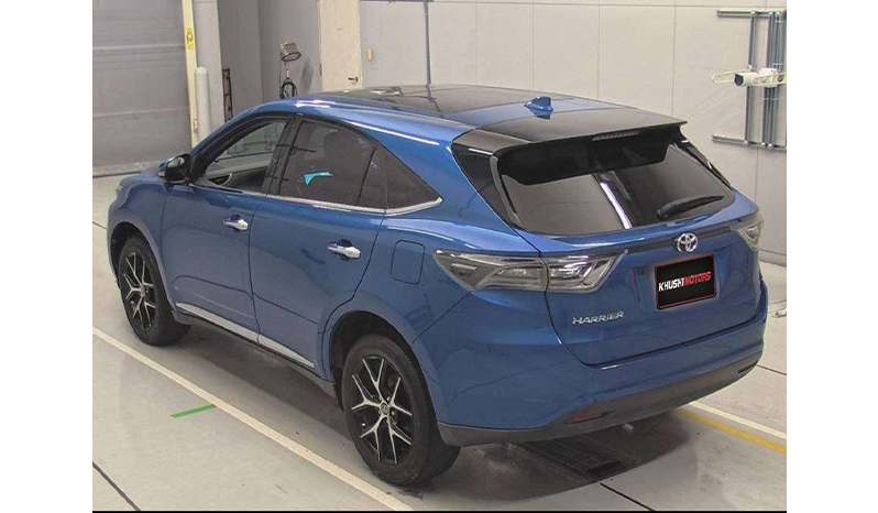 2017 Toyota Harrier image-2