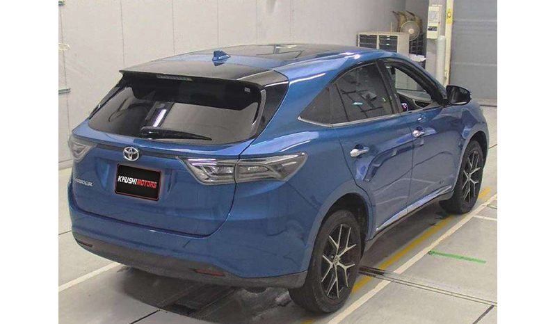 2017 Toyota Harrier image-4