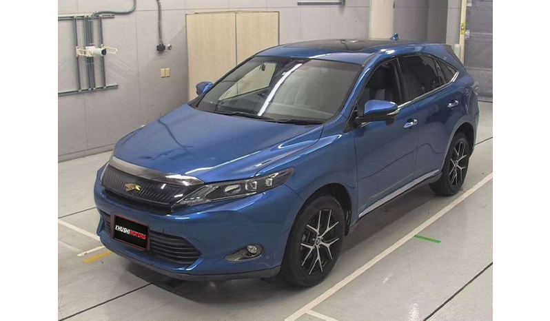 2017 Toyota Harrier image-5
