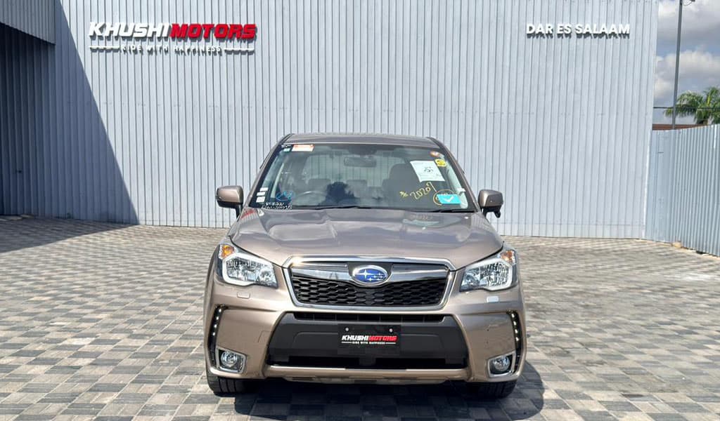 2014 Subaru Forester image-10