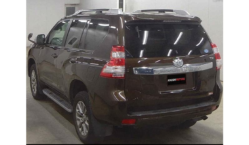 2017 Toyota Land Cruiser Prado image-3
