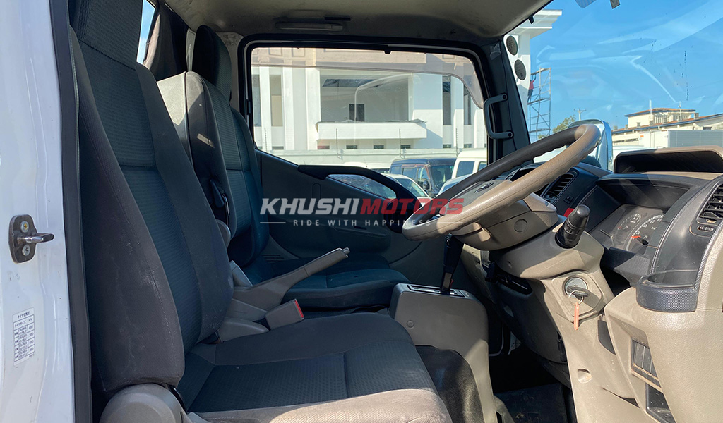 2017 Nissan Atlas image-8