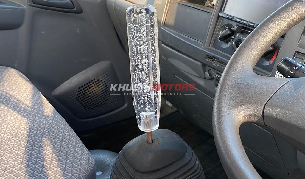 2018 Isuzu ELF image-7