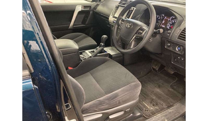 2018 Toyota Land Cruiser Prado image-5